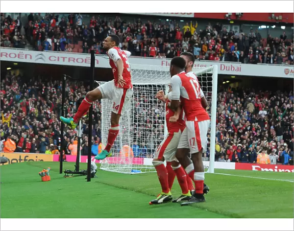 Arsenal's Santi Cazorla Scores Second Goal Against Southampton (2016-17) - Francis Coquelin Celebrates