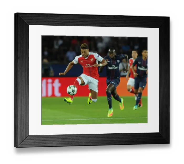 Framed Print : Champions League Showdown: Oxlade-Chamberlain's Battle at Parc des Princes - Paris Saint-Germain vs. Arsenal Framed Print : Champions League Showdown: Oxlade-Chamberlain's Battle at Parc des Princes - Paris Saint-Germain vs. Arsenal