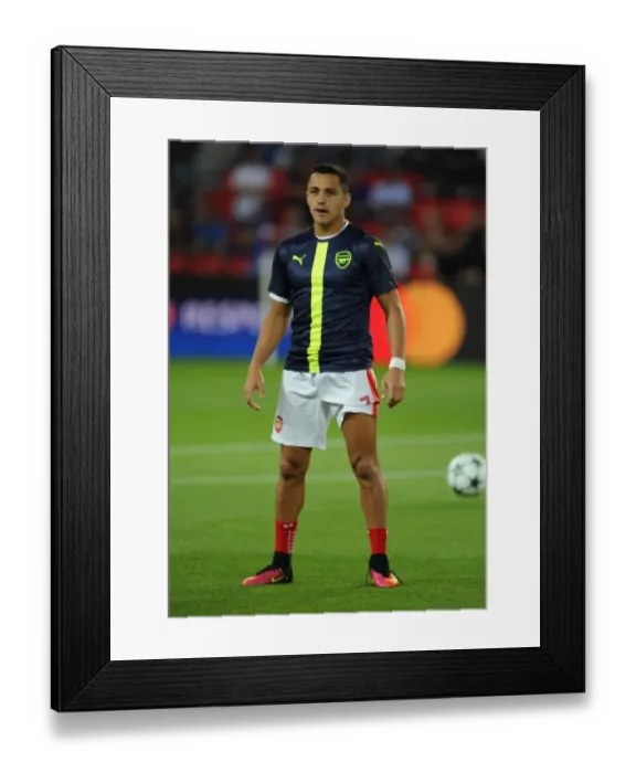 Framed Print : Alexis Sanchez: Arsenal's Star Forward in Champions League Clash Against Paris Saint-Germain Framed Print : Alexis Sanchez: Arsenal's Star Forward in Champions League Clash Against Paris Saint-Germain