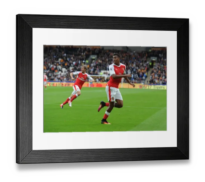 Framed Print : Alex Iwobi's Game-Winning Goal: Arsenal Triumphs Over Hull City (2016-17) Framed Print : Alex Iwobi's Game-Winning Goal: Arsenal Triumphs Over Hull City (2016-17)