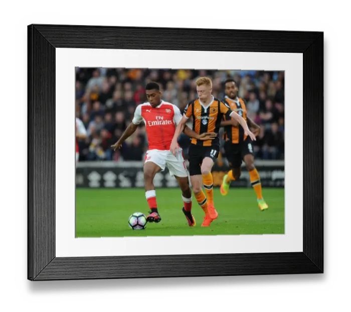 Framed Print : Arsenal's Alex Iwobi vs. Hull's Sam Clucas: A Premier League Showdown Framed Print : Arsenal's Alex Iwobi vs. Hull's Sam Clucas: A Premier League Showdown