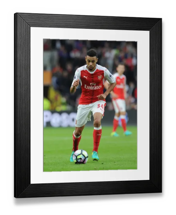 Framed Print : Francis Coquelin: In Action for Arsenal vs Hull City (2016-17)