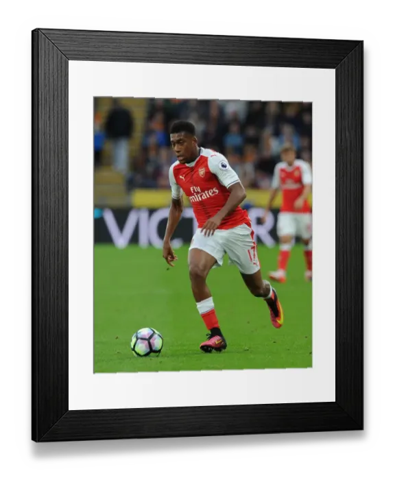 Framed Print : Alex Iwobi in Action: Hull City vs Arsenal, Premier League 2016-17 Framed Print : Alex Iwobi in Action: Hull City vs Arsenal, Premier League 2016-17