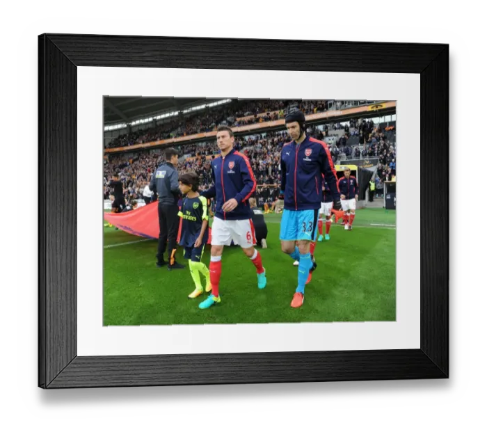 Framed Print : Arsenal's Cech and Koscielny: Focused and Ready Before Hull Clash (2016-17) Framed Print : Arsenal's Cech and Koscielny: Focused and Ready Before Hull Clash (2016-17)