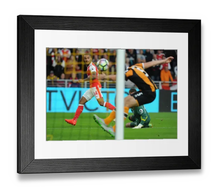 Framed Print : Theo Walcott Scores Arsenal's Second Goal Against Hull City, September 2016 Framed Print : Theo Walcott Scores Arsenal's Second Goal Against Hull City, September 2016
