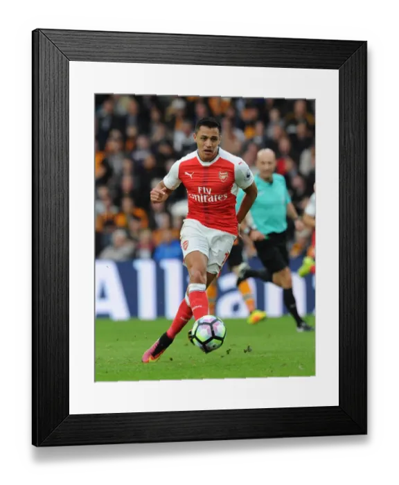 Framed Print : Alexis Sanchez's Brilliant Performance: Arsenal's 4-1 Crushing Victory Over Hull City in the Premier League