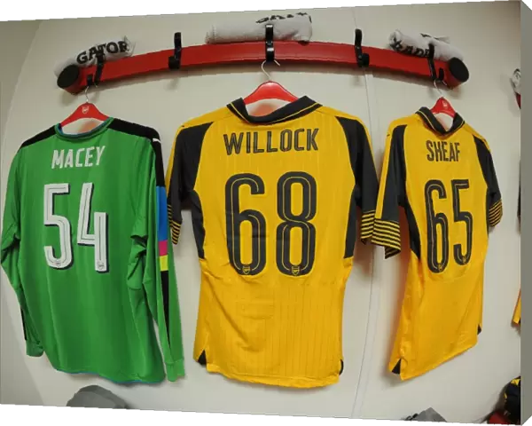 Matt Macey, Chris Willock and Ben Sheaf (Arsenal) shirts in the changingroom