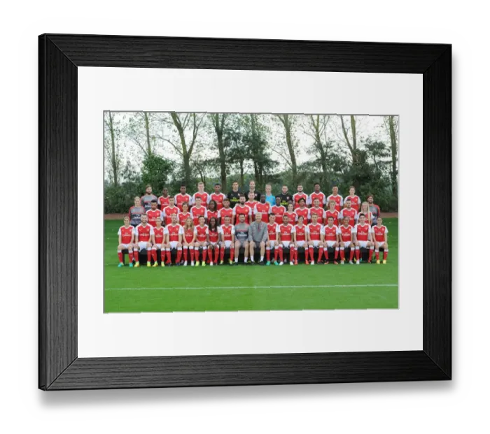 Framed Print : Arsenal FC 2016-17 First Team Squad: A Season's Glimpse of Football Excellence
