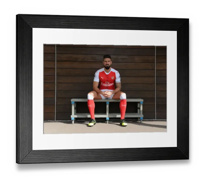 Framed Print : Arsenal Football Club: 2016-17 Season - Olivier Giroud's Portrait Framed Print : Arsenal Football Club: 2016-17 Season - Olivier Giroud's Portrait