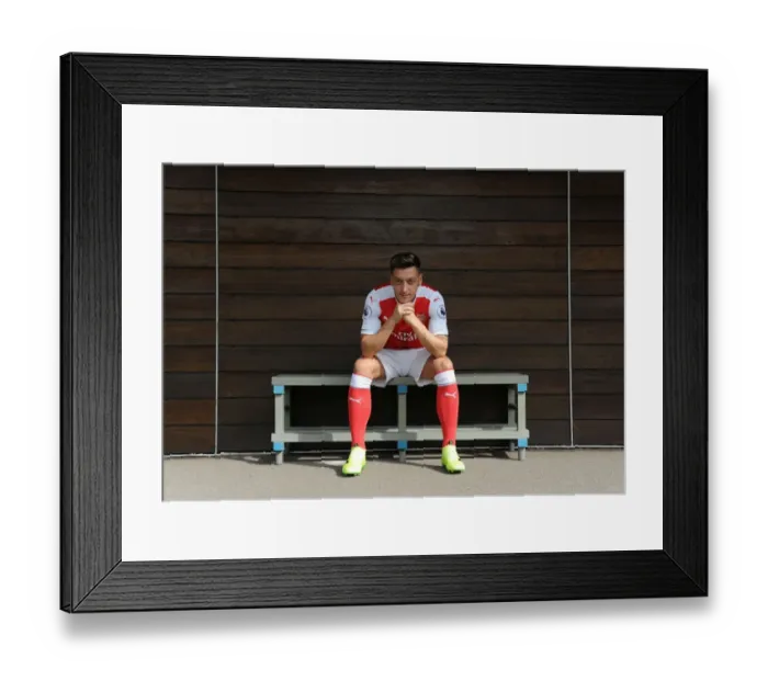 Framed Print : Arsenal Football Club: 2016-17 Season - Mesut Ozil at Training Framed Print : Arsenal Football Club: 2016-17 Season - Mesut Ozil at Training