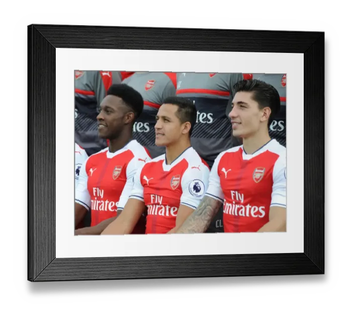 Framed Print : Arsenal 1st Team Squad: 2016-17 Season - Alexis Sanchez's Portrait Framed Print : Arsenal 1st Team Squad: 2016-17 Season - Alexis Sanchez's Portrait