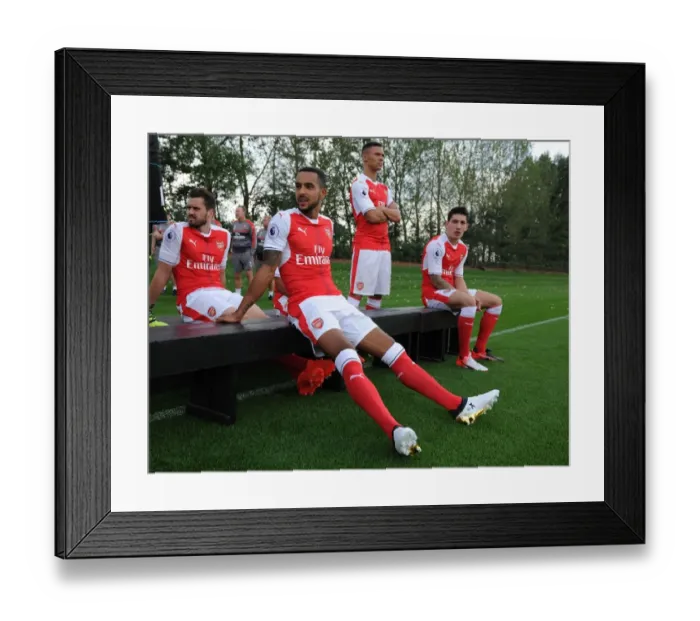 Framed Print : Theo Walcott at Arsenal's 2016-17 First Team Photocall Framed Print : Theo Walcott at Arsenal's 2016-17 First Team Photocall