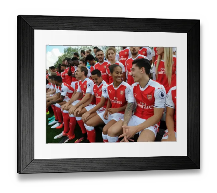 Framed Print : Arsenal Unified: 1st Team Squad Gathering (Rachel Yankey with Hector Bellerin) Framed Print : Arsenal Unified: 1st Team Squad Gathering (Rachel Yankey with Hector Bellerin)