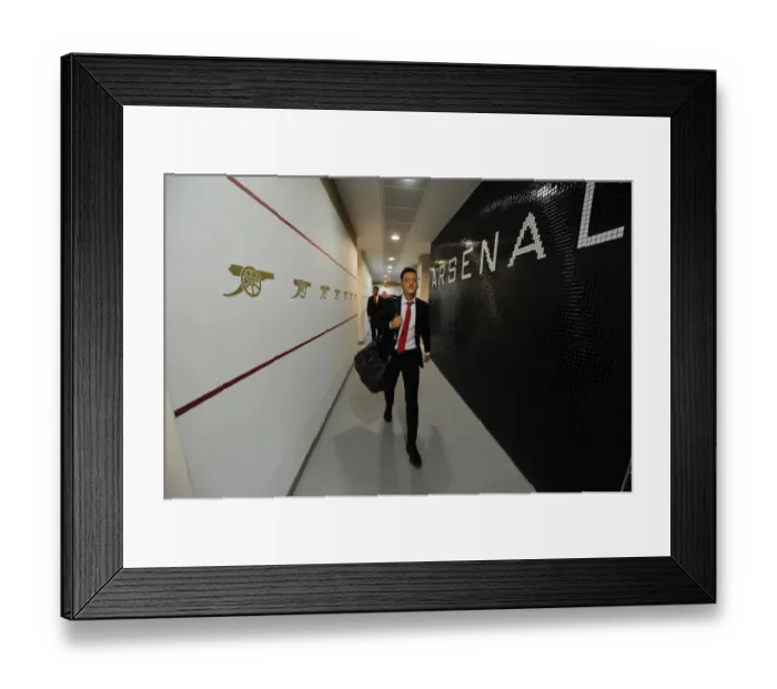 Framed Print : Mesut Ozil's Arrival: Arsenal vs. Chelsea, Premier League 2016-17 - The New Signing's First Match