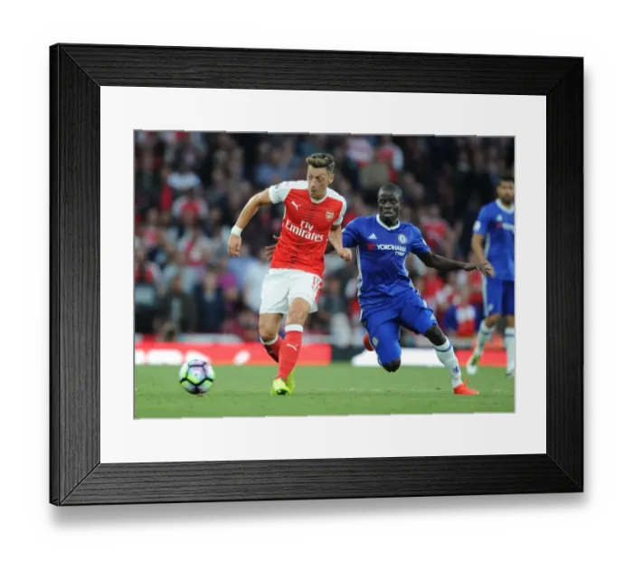 Framed Print : Mesut Ozil Outsmarts N'Golo Kante: Arsenal vs Chelsea, Premier League 2016-17 Framed Print : Mesut Ozil Outsmarts N'Golo Kante: Arsenal vs Chelsea, Premier League 2016-17