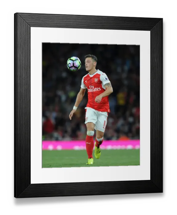 Framed Print : Mesut Ozil in Action: Arsenal vs. Chelsea, Premier League 2016-17