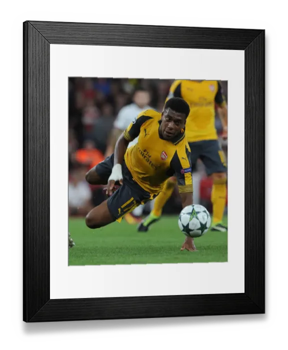 Framed Print : Alex Iwobi in Action: Arsenal vs. FC Basel, UEFA Champions League 2016-17