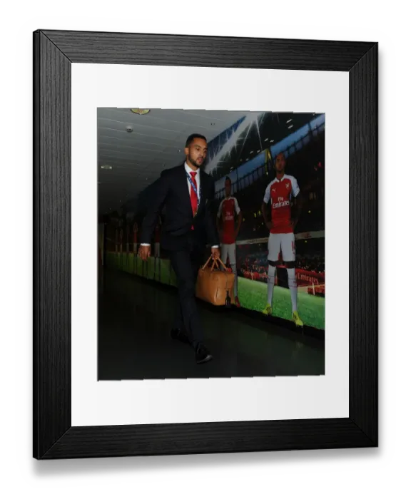 Framed Print : Theo Walcott's Readiness: Arsenal FC's Champion Preparation vs FC Basel (2016-17)