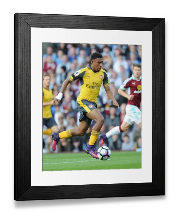 Framed Print : Arsenal's Alex Iwobi in Action during the Premier League 2016-17: Burnley vs Arsenal Framed Print : Arsenal's Alex Iwobi in Action during the Premier League 2016-17: Burnley vs Arsenal