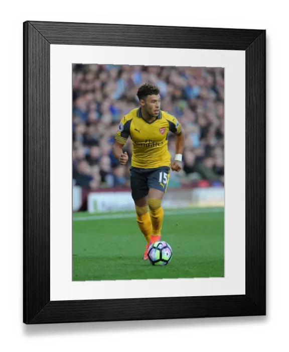 Framed Print : Alex Oxlade-Chamberlain: In Action Against Burnley, Premier League 2016-17