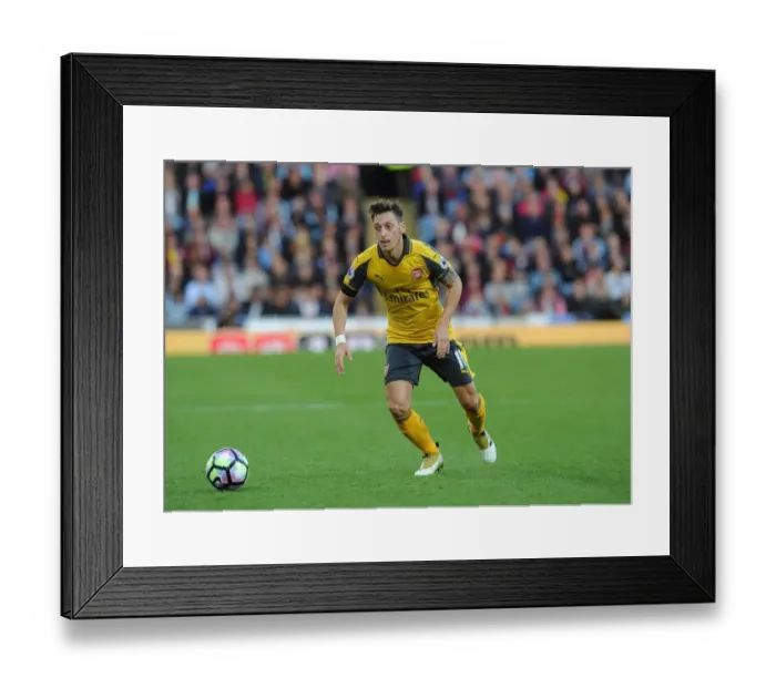 Framed Print : Mesut Ozil: In Action against Burnley, Premier League 2016-17
