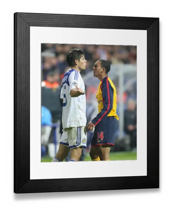 Framed Print : Theo Walcott vs. Ognjen Vukojevic: Intense Moment in Arsenal's 1-1 Battle with Dynamo Kiev, UEFA Champions League, Group G, Valeri Lobanovski Stadium, Kiev, 2008 Framed Print : Theo Walcott vs. Ognjen Vukojevic: Intense Moment in Arsenal's 1-1 Battle with Dynamo Kiev, UEFA Champions League, Group G, Valeri Lobanovski Stadium, Kiev, 2008
