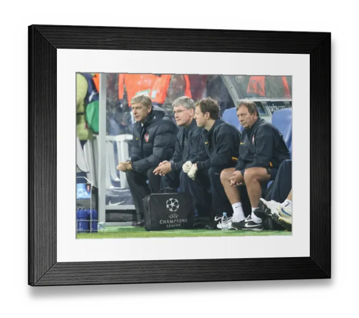 Framed Print : Arsene Wenger and His Team: A Tie at Dynamo Kiev in the Champions League Framed Print : Arsene Wenger and His Team: A Tie at Dynamo Kiev in the Champions League