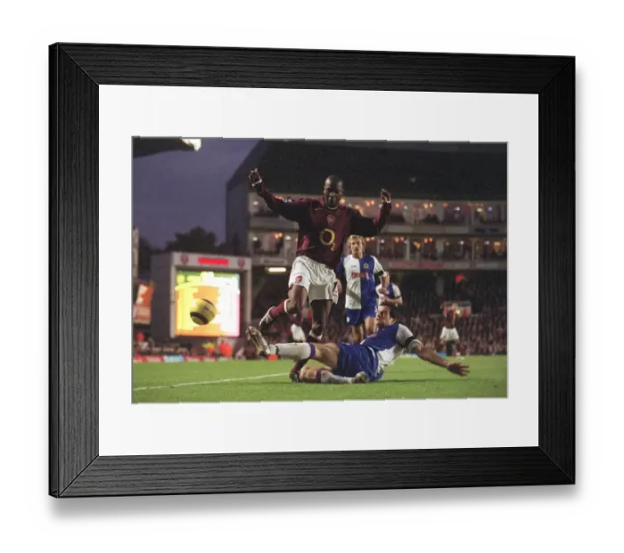 Framed Print : Lauren (Arsenal) Ryan Nelsen (Blackburn). Arsenal 3: 0 Blackburn Rovers Framed Print : Lauren (Arsenal) Ryan Nelsen (Blackburn). Arsenal 3: 0 Blackburn Rovers