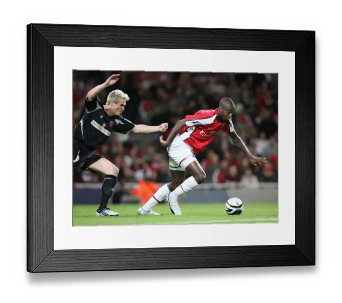 Framed Print : Johan Djourou (Arsenal) Matthew Kilgallon (Sheffield United) Framed Print : Johan Djourou (Arsenal) Matthew Kilgallon (Sheffield United)
