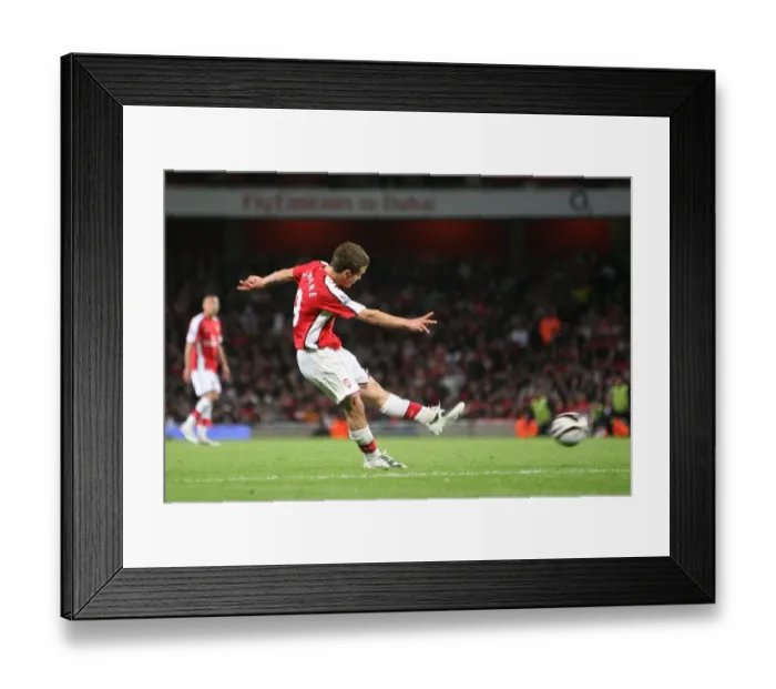 Framed Print : Jack Wilshere shoots past Sheffield United goalkeeper