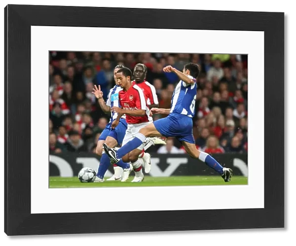 Theo Walcott (Arsenal) Nelson Benitez (Porto)