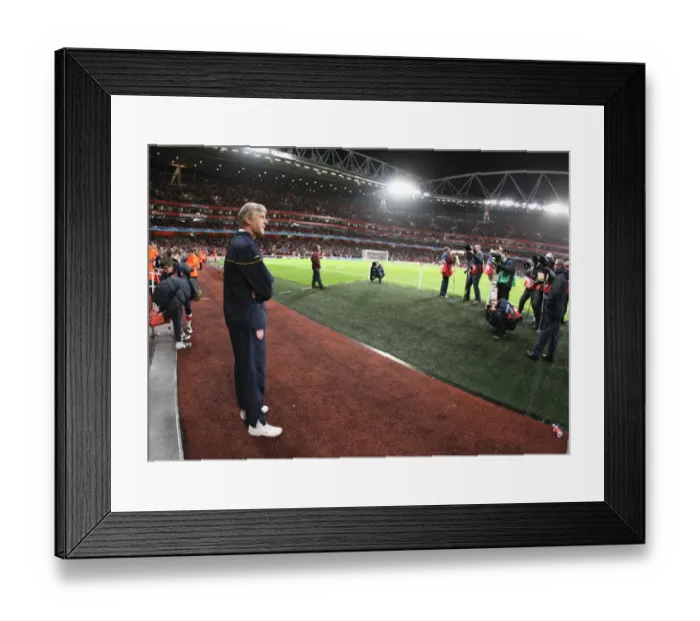 Framed Print : Arsene Wenger Leads Arsenal to 4:0 Victory over FC Porto in Champions League Group Stage at Emirates Stadium