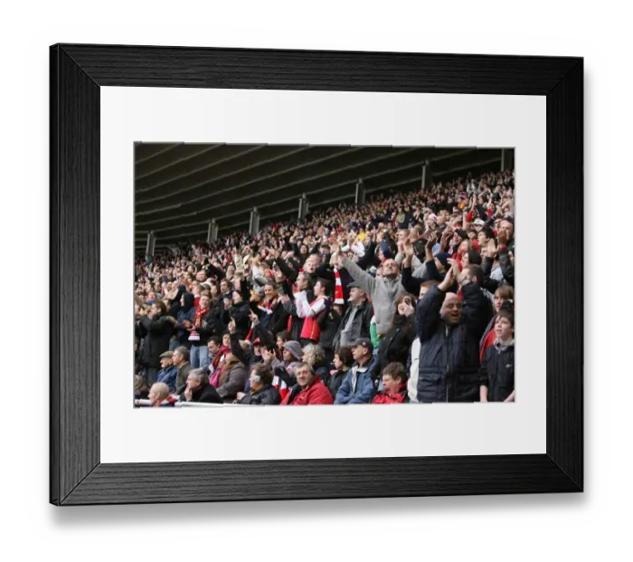 Framed Print : Arsenal fans