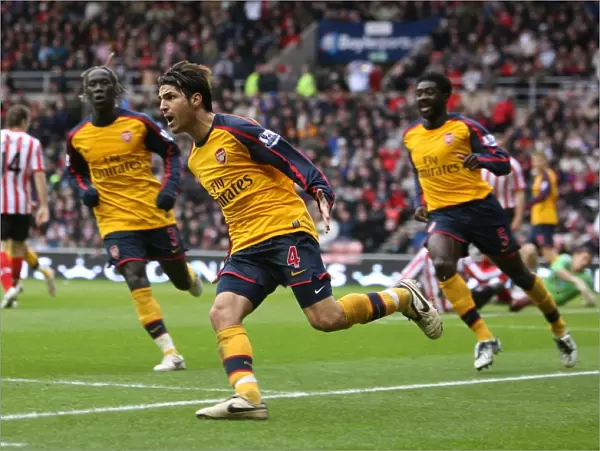 Celebrating Glory: Fabregas, Sagna, and Toure Rejoice in Arsenal's Draw Against Sunderland, 2008