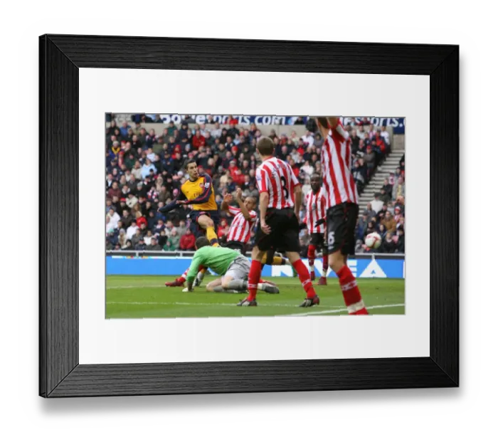 Framed Print : Van Persie's Disallowed Goal: Sunderland 1-1 Arsenal, 2008