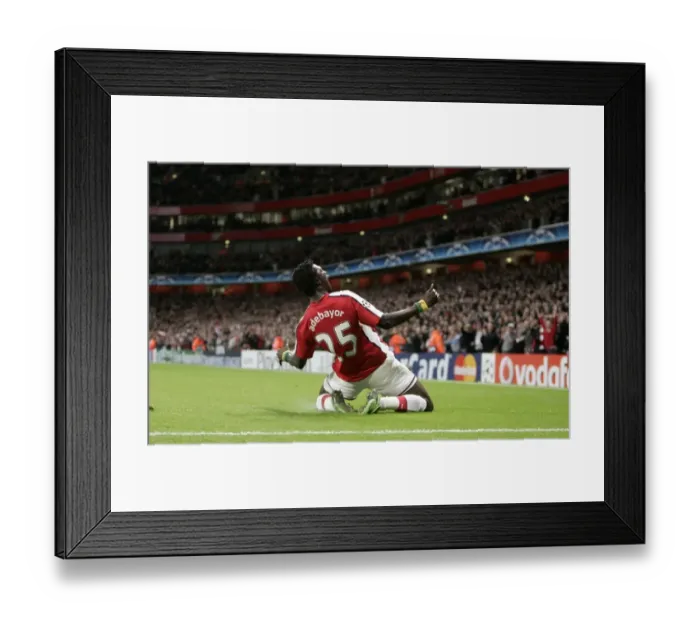 Framed Print : Arsenal's Unforgettable 4-0 Victory Over FC Porto: Adebayor's Double Strike in the Champions League