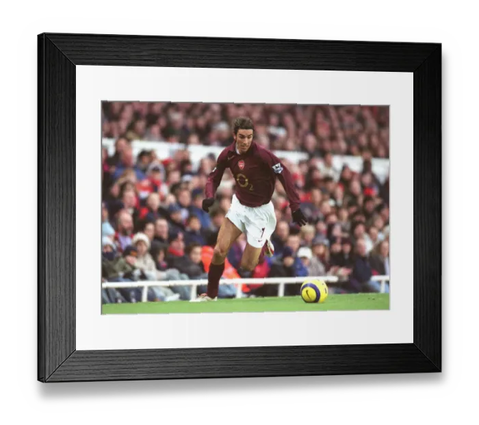 Framed Print : Robert Pires (Arsenal). Arsenal 3: 0 Blackburn Rovers. FA Premiership