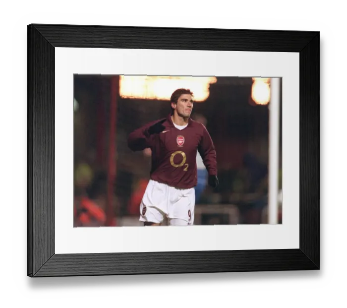 Framed Print : Jose Reyes celebrates scoring Arsenals 1st goal. Arsenal 3: 0 Reading Framed Print : Jose Reyes celebrates scoring Arsenals 1st goal. Arsenal 3: 0 Reading