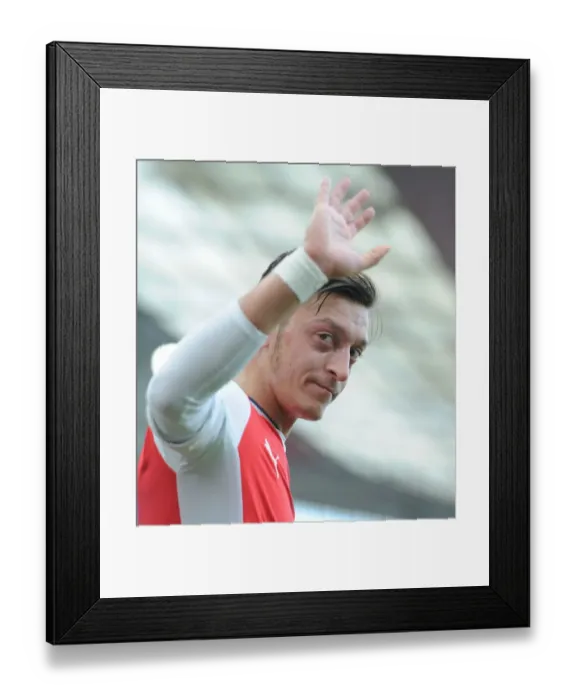 Framed Print : Arsenal's Ozil Sparks Brilliance: Arsenal v Swansea City (2016-17) Framed Print : Arsenal's Ozil Sparks Brilliance: Arsenal v Swansea City (2016-17)
