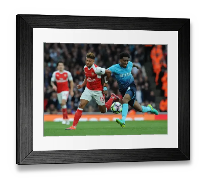 Framed Print : Arsenal vs Swansea City: Oxlade-Chamberlain vs Fer - Premier League Showdown (2016-17) Framed Print : Arsenal vs Swansea City: Oxlade-Chamberlain vs Fer - Premier League Showdown (2016-17)