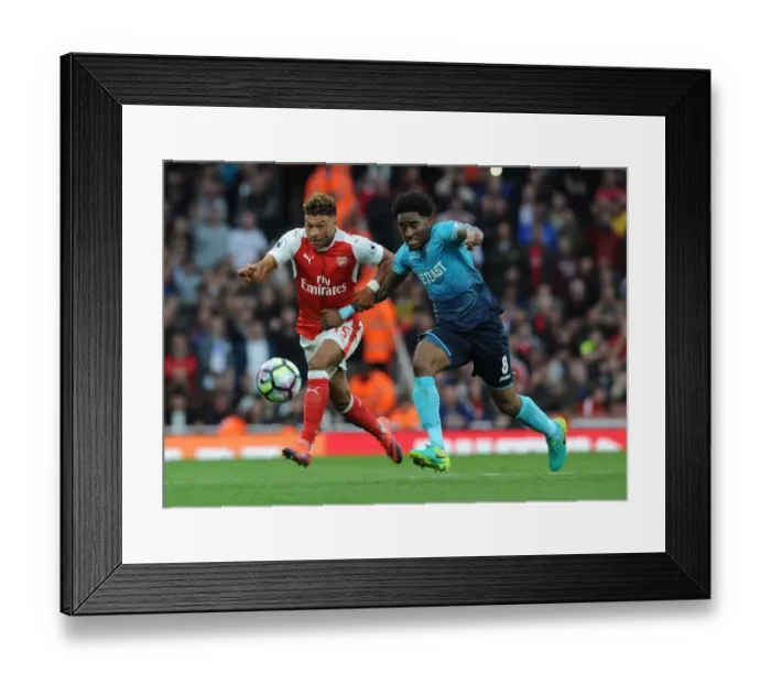 Framed Print : Arsenal vs Swansea City: A Battle of Midfielders - Oxlade-Chamberlain vs Fer Framed Print : Arsenal vs Swansea City: A Battle of Midfielders - Oxlade-Chamberlain vs Fer