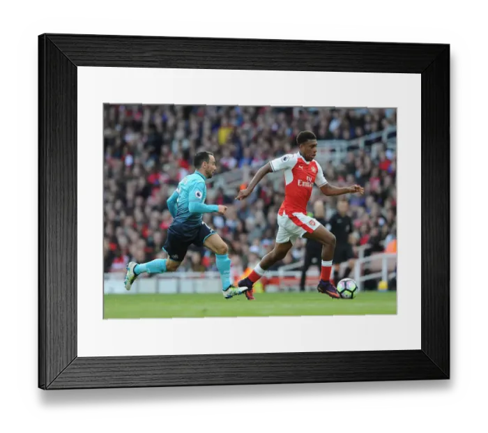 Framed Print : Arsenal vs Swansea City Clash: October Showdown at Emirates Stadium, 2016
