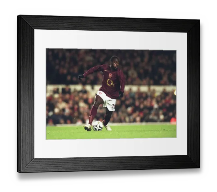 Framed Print : Quincy Owusu-Abeyie's Triumph: Arsenal Crushes Reading 3-0 in Carling League Cup Framed Print : Quincy Owusu-Abeyie's Triumph: Arsenal Crushes Reading 3-0 in Carling League Cup