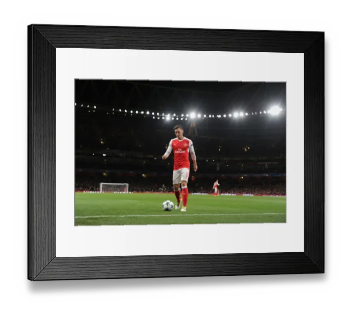 Framed Print : Arsenal vs Ludogorets: Ozil Leads Gunners in UCL Clash at Emirates Framed Print : Arsenal vs Ludogorets: Ozil Leads Gunners in UCL Clash at Emirates