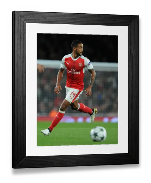 Framed Print : Arsenal's Theo Walcott Faces Off Against Ludogorets Razgrad in 2016-17 UEFA Champions League Framed Print : Arsenal's Theo Walcott Faces Off Against Ludogorets Razgrad in 2016-17 UEFA Champions League