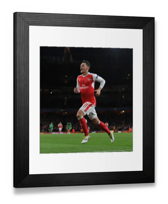 Framed Print : Arsenal's Mesut Ozil Scores Double: Arsenal FC 5-0 PFC Ludogorets Razgrad, UEFA Champions League 2016-17 Framed Print : Arsenal's Mesut Ozil Scores Double: Arsenal FC 5-0 PFC Ludogorets Razgrad, UEFA Champions League 2016-17