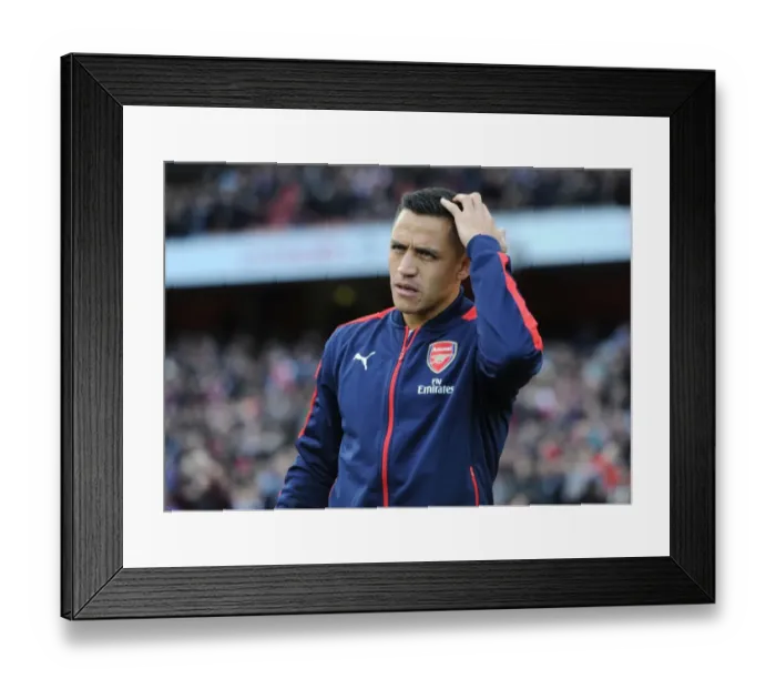 Framed Print : Arsenal's Alexis Sanchez Ready for Battle Against Middlesbrough (2016-17)