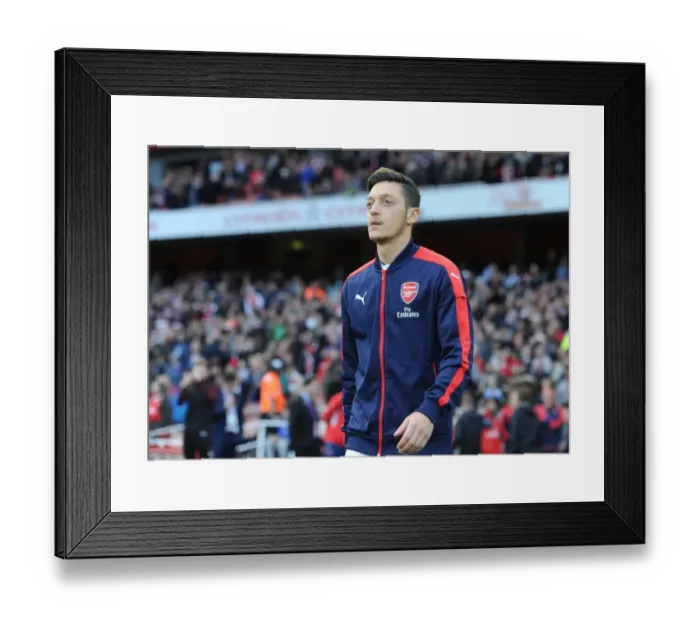 Framed Print : Arsenal's Mesut Ozil Prepares for Arsenal v Middlesbrough in 2016-17 Premier League