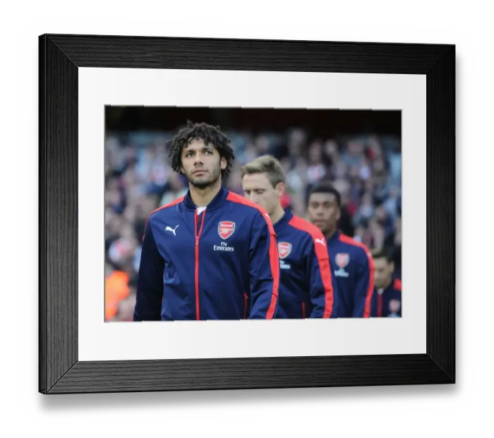 Framed Print : Arsenal's Mohamed Elneny Ready for Kick-off: Arsenal vs Middlesbrough, Premier League 2016-17 Framed Print : Arsenal's Mohamed Elneny Ready for Kick-off: Arsenal vs Middlesbrough, Premier League 2016-17