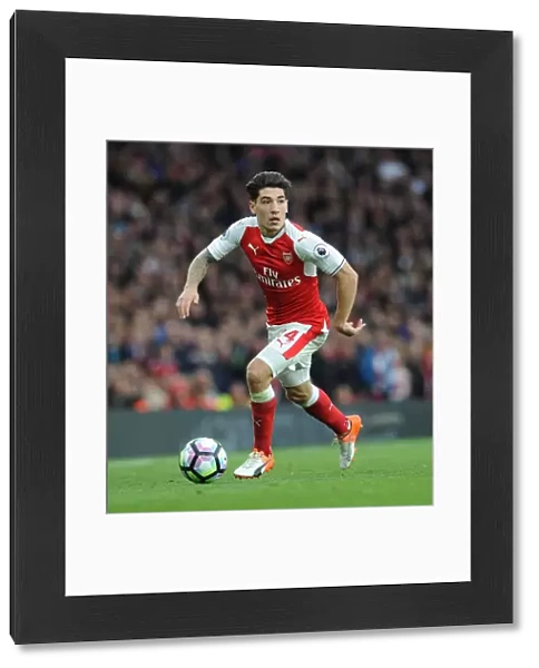 Hector Bellerin in Action: Arsenal vs Middlesbrough, Premier League 2016-17